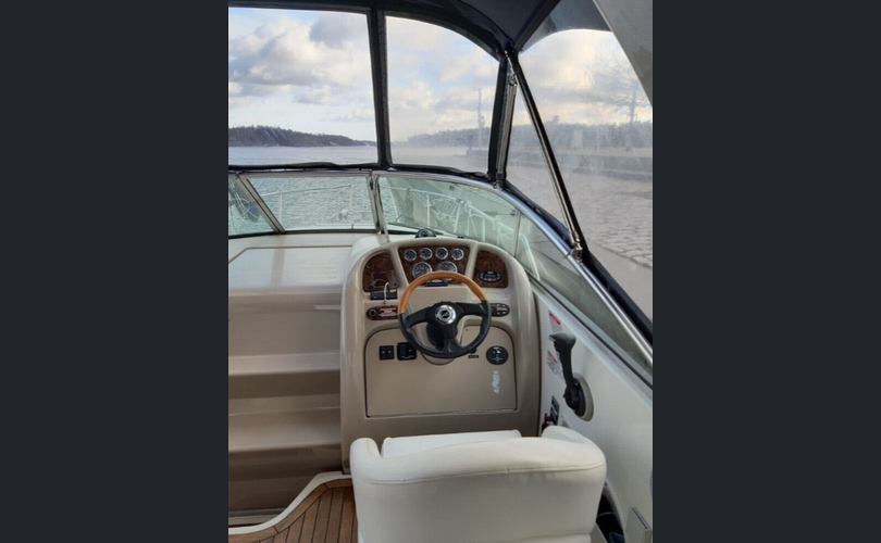 Sea Ray Sundancer 275-kuva-10